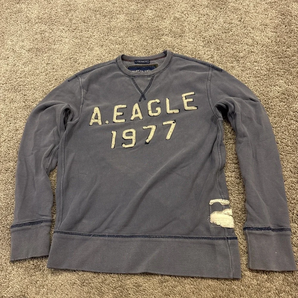 American Eagle Sweatshirt Mens Blue Vintage Fit Crewneck Eagle Fleece 1977 Small